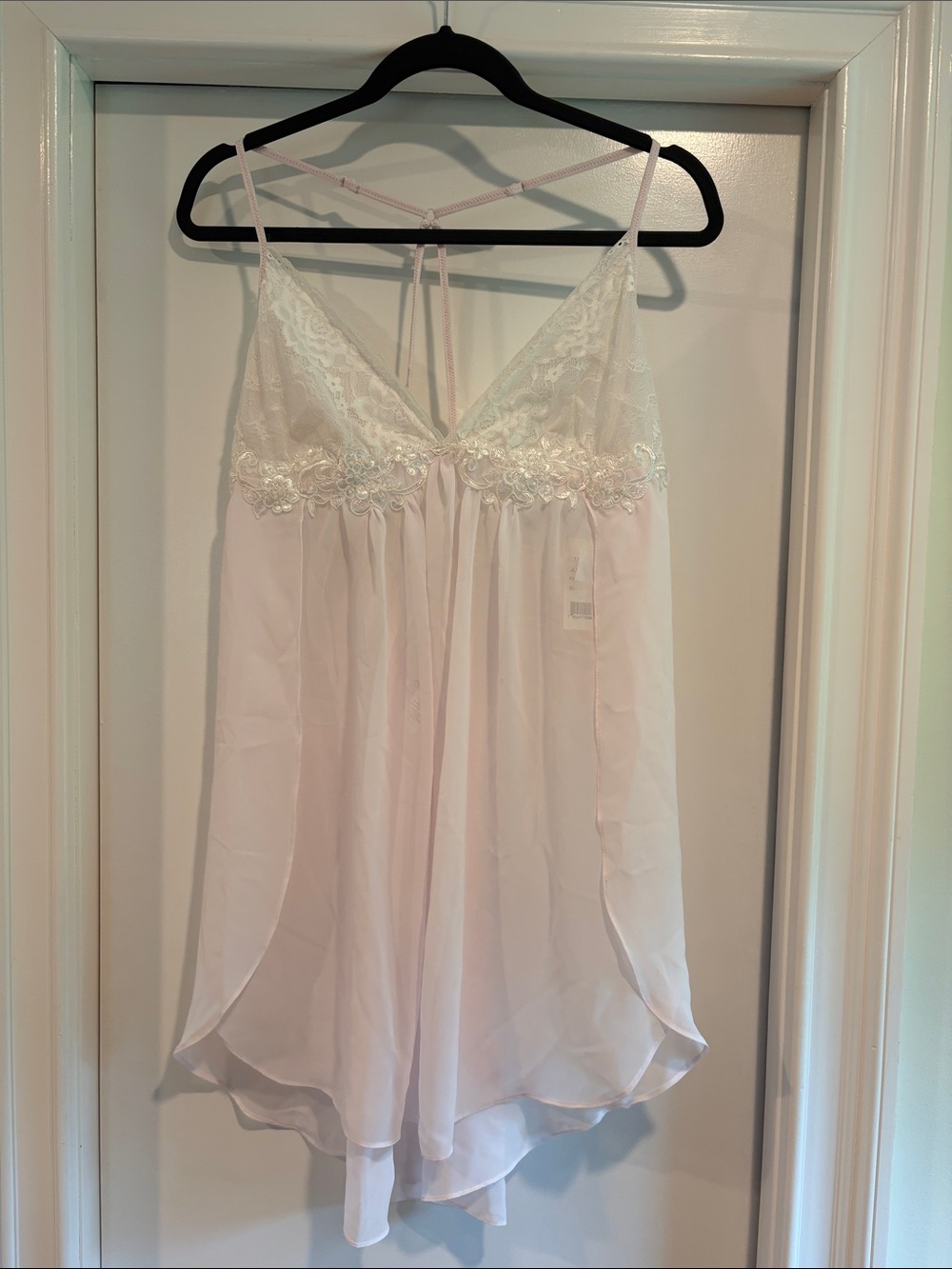 Linea Donatella Light Pink Lace-Trim Chemise lingerie - bundle with robe!